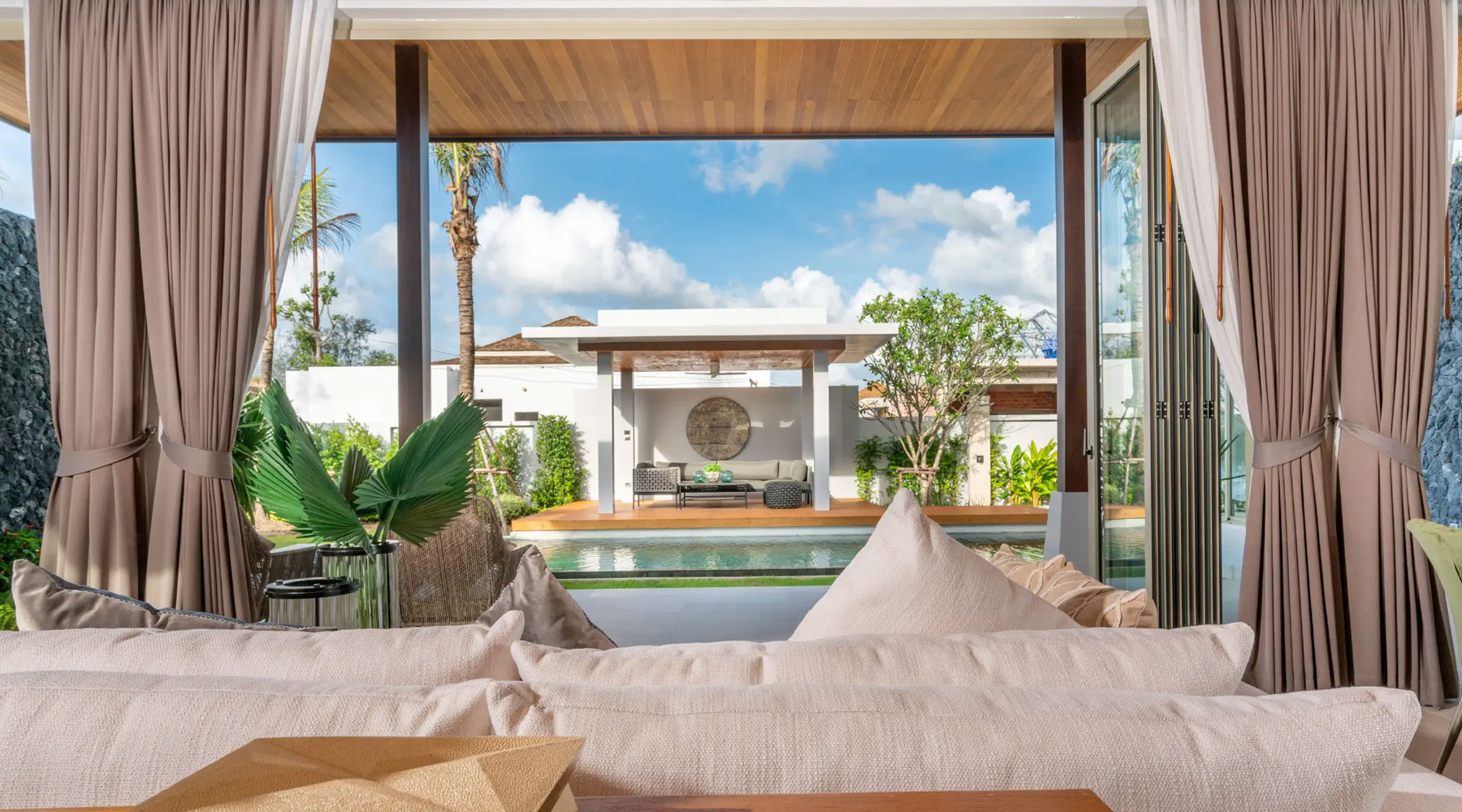Modern Luxury Pool Villa A15